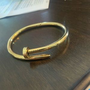 Nail Bracelet